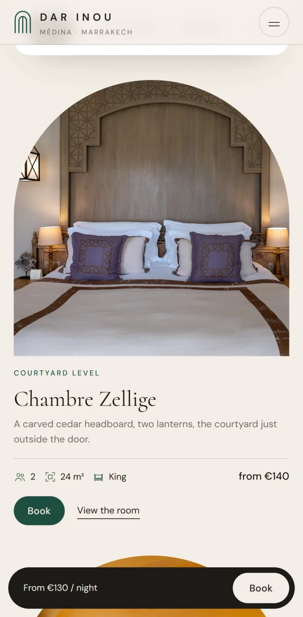 One room on a phone: Chambre Zellige, its pictograms and its price